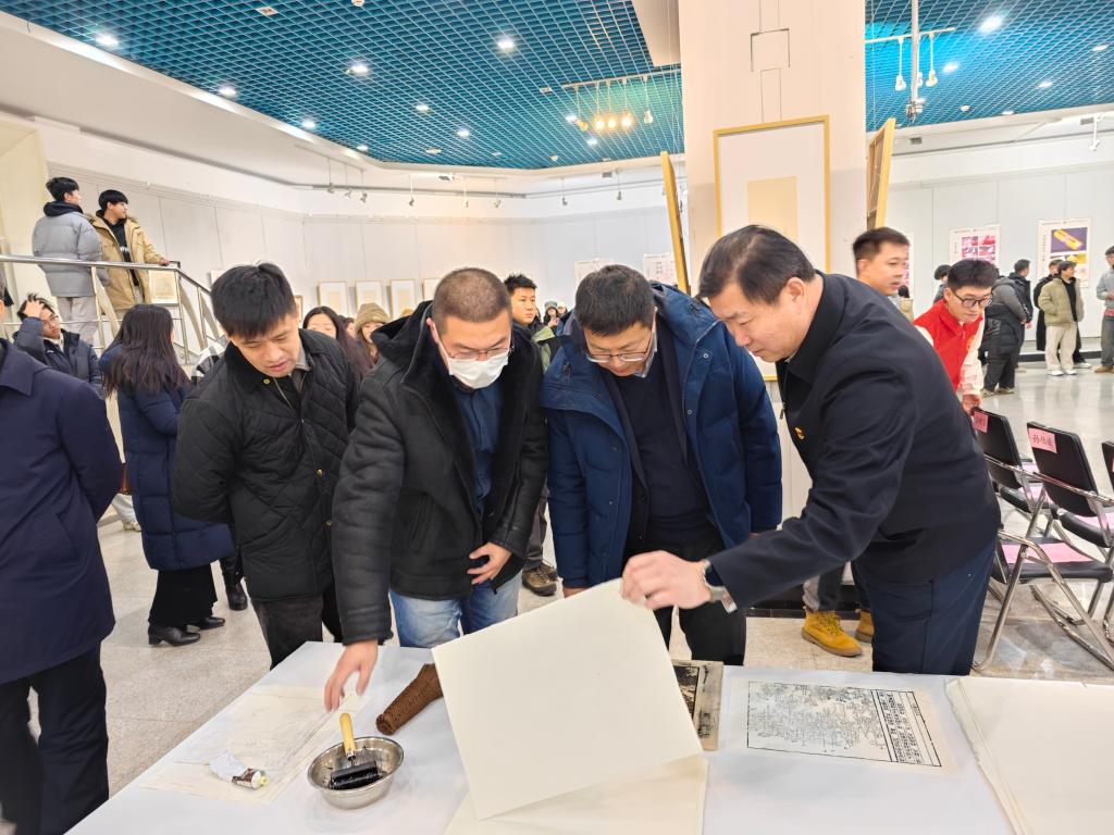 398c1d0b7a117d2d93d51f6ac51e0b9